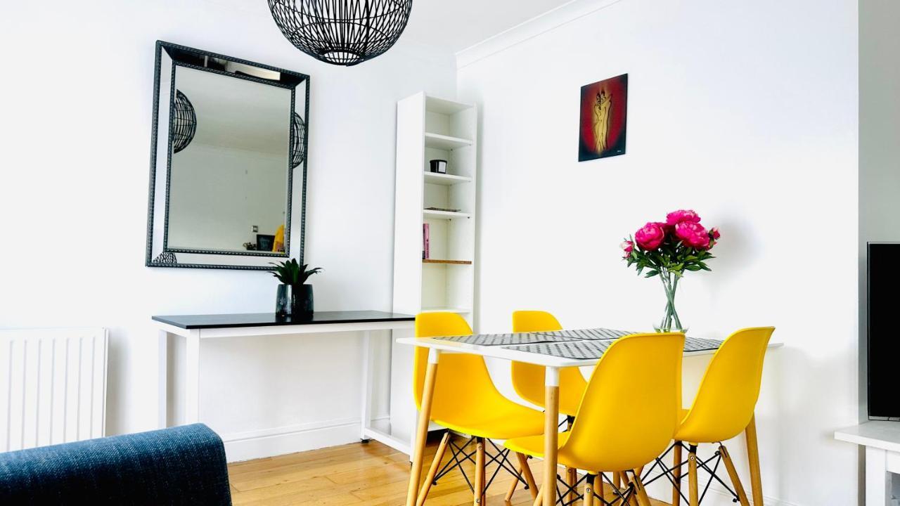 Amazing Location - City Of London- 2 Bedroom Stunning Canal View House With Private Garden,Parking & Balcony المظهر الخارجي الصورة
