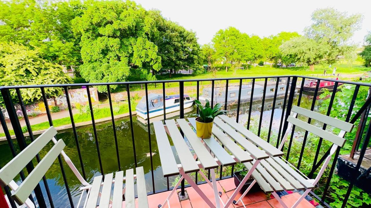 Amazing Location - City Of London- 2 Bedroom Stunning Canal View House With Private Garden,Parking & Balcony المظهر الخارجي الصورة